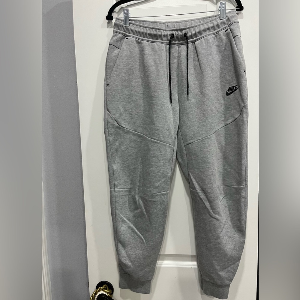 NIKE MEN JOGGERS